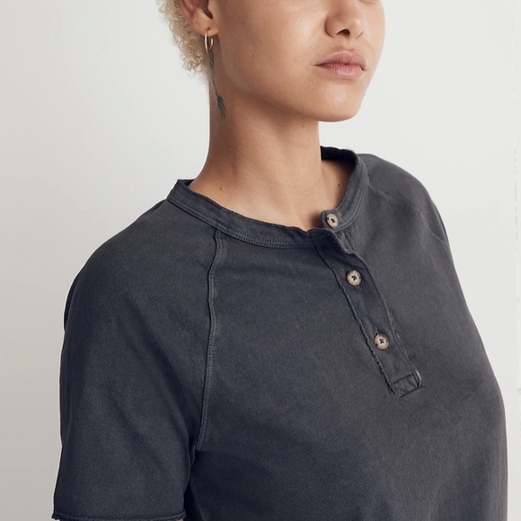 NWT Women’s Madewell Garment Dyed Raglan Henley Tee/ small/coal - Picture 1 of 11